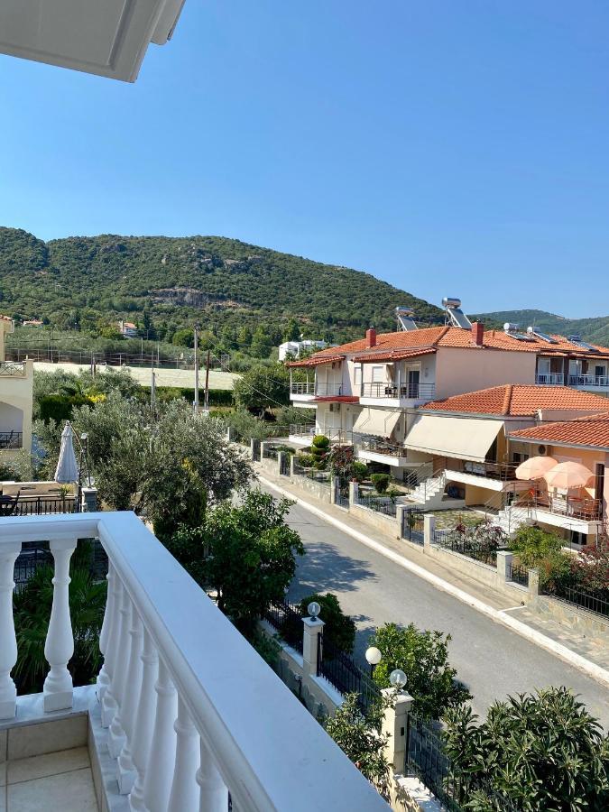 Thea Apartments Nea Iraklitsa Exterior photo